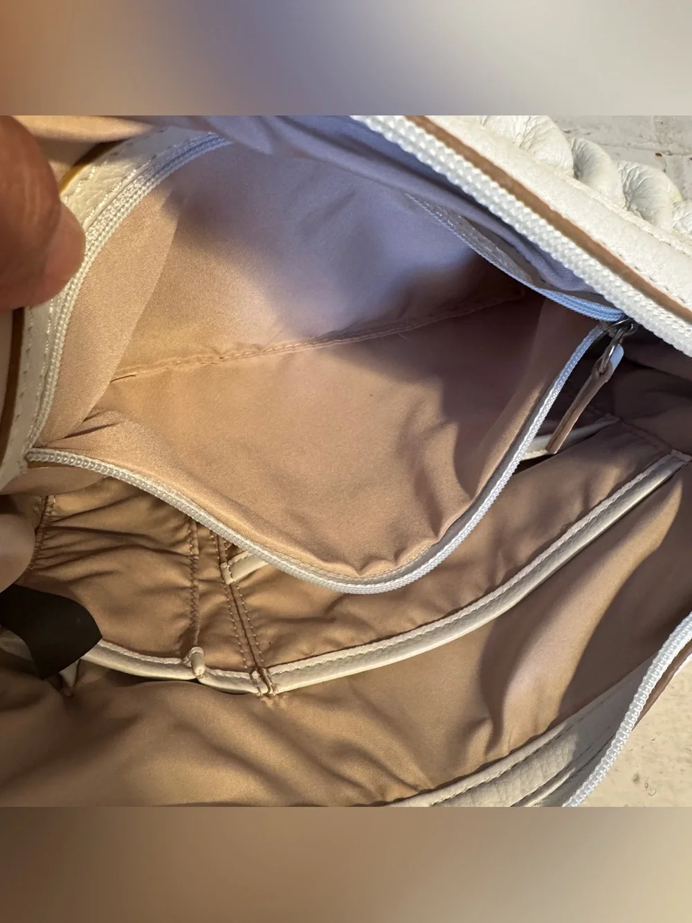Wilsons Leather White Ruched Leather Hobo Shoulder Bag | Y2K Boho